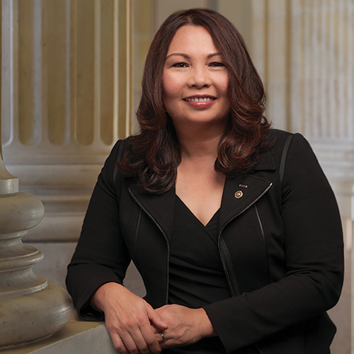 Official photo of U.S. Senator Tammy Duckworth (R-Ill)